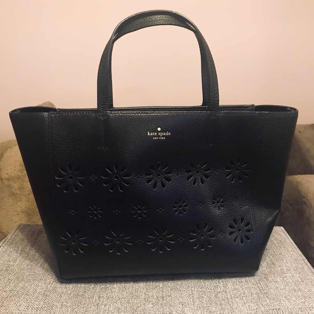 Kate Spade NY Perforated flower Tote-Black